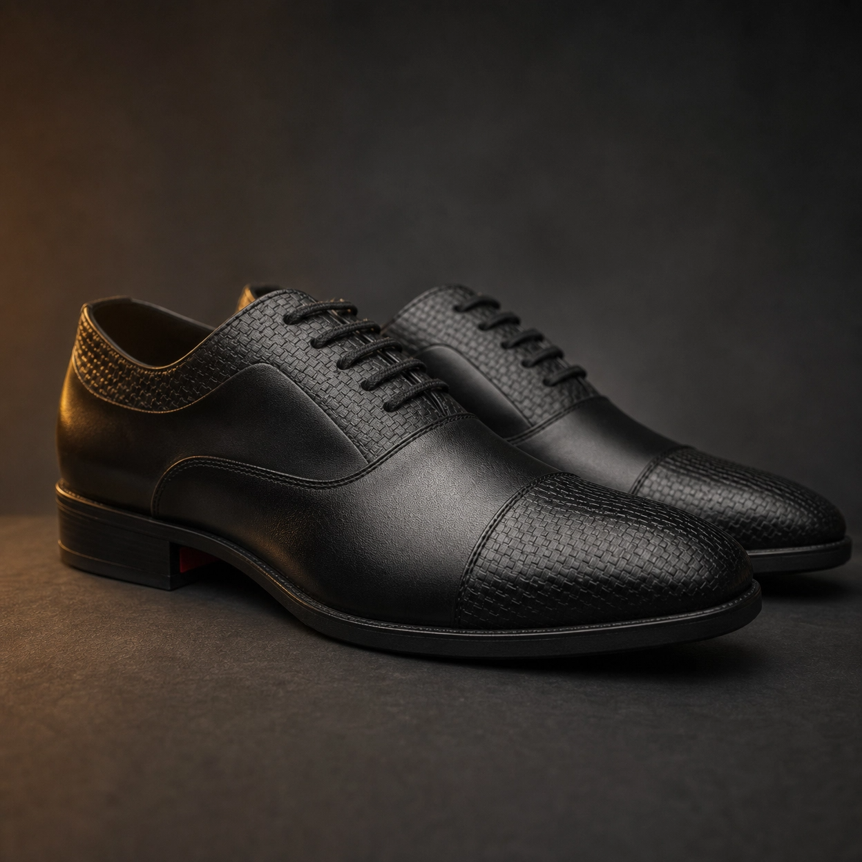 Signature Men's Black Oxford Shoes